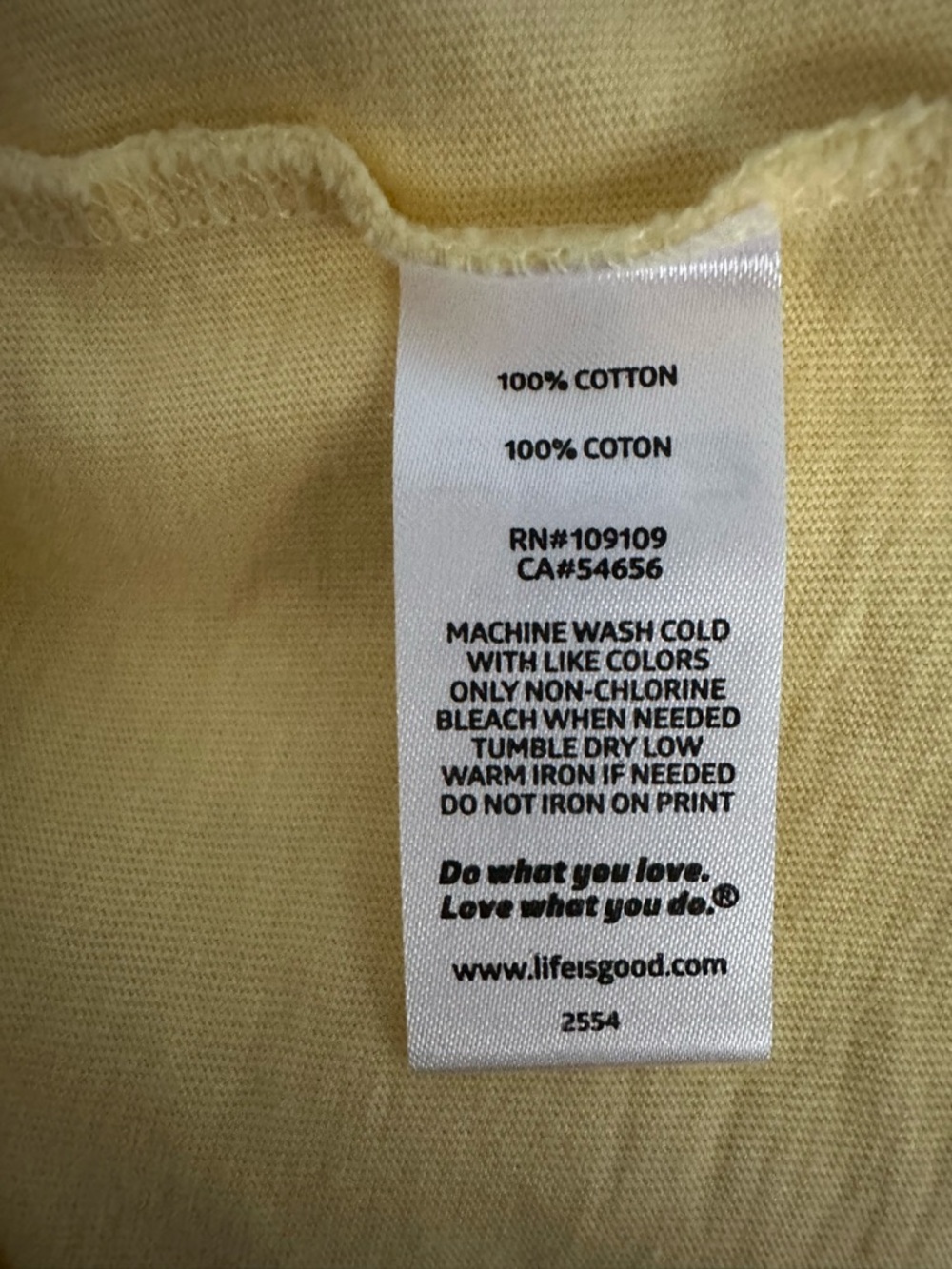 Life Is Good Men's T-shirt - Picture 6 of 6